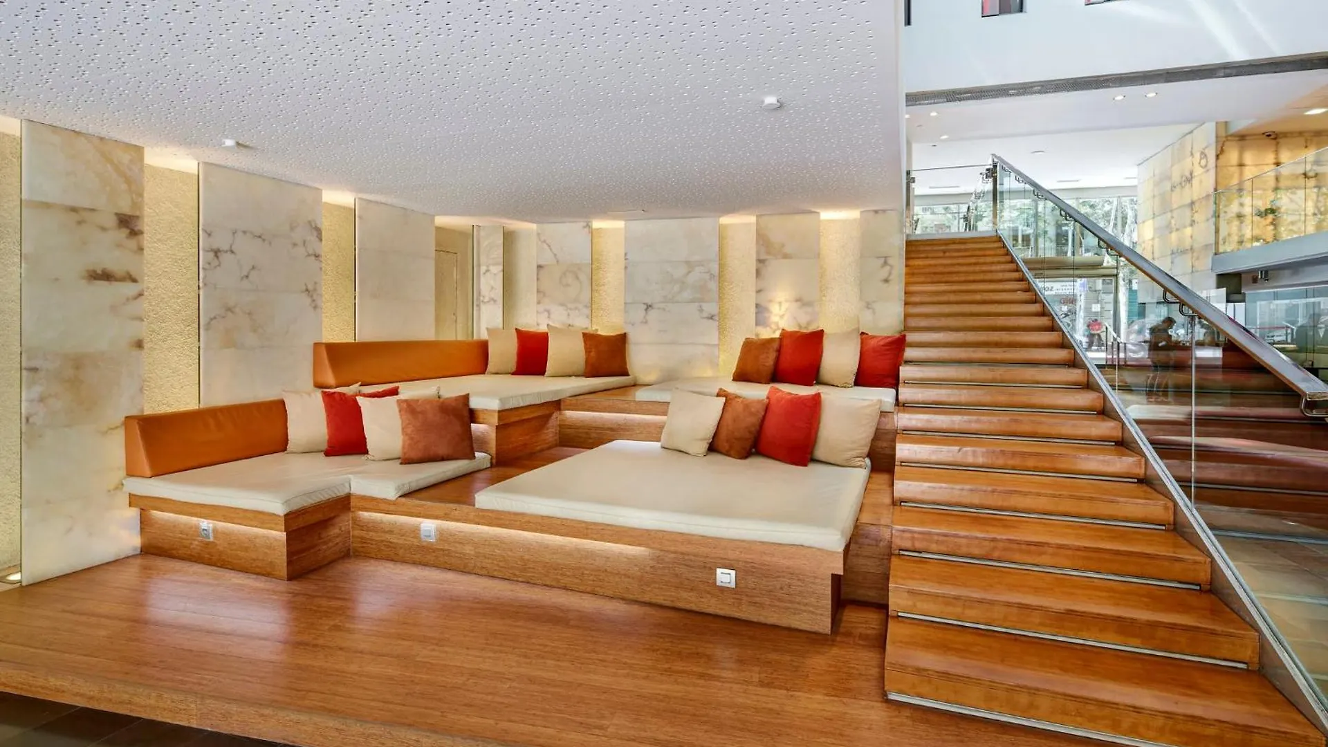Sercotel Hotel Rosellon برشلونة