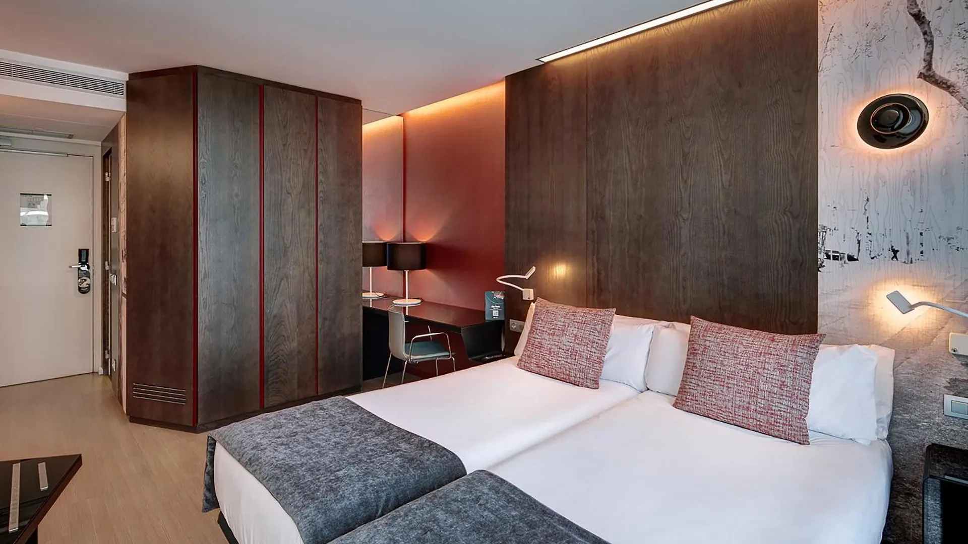 Sercotel Hotel Rosellon برشلونة